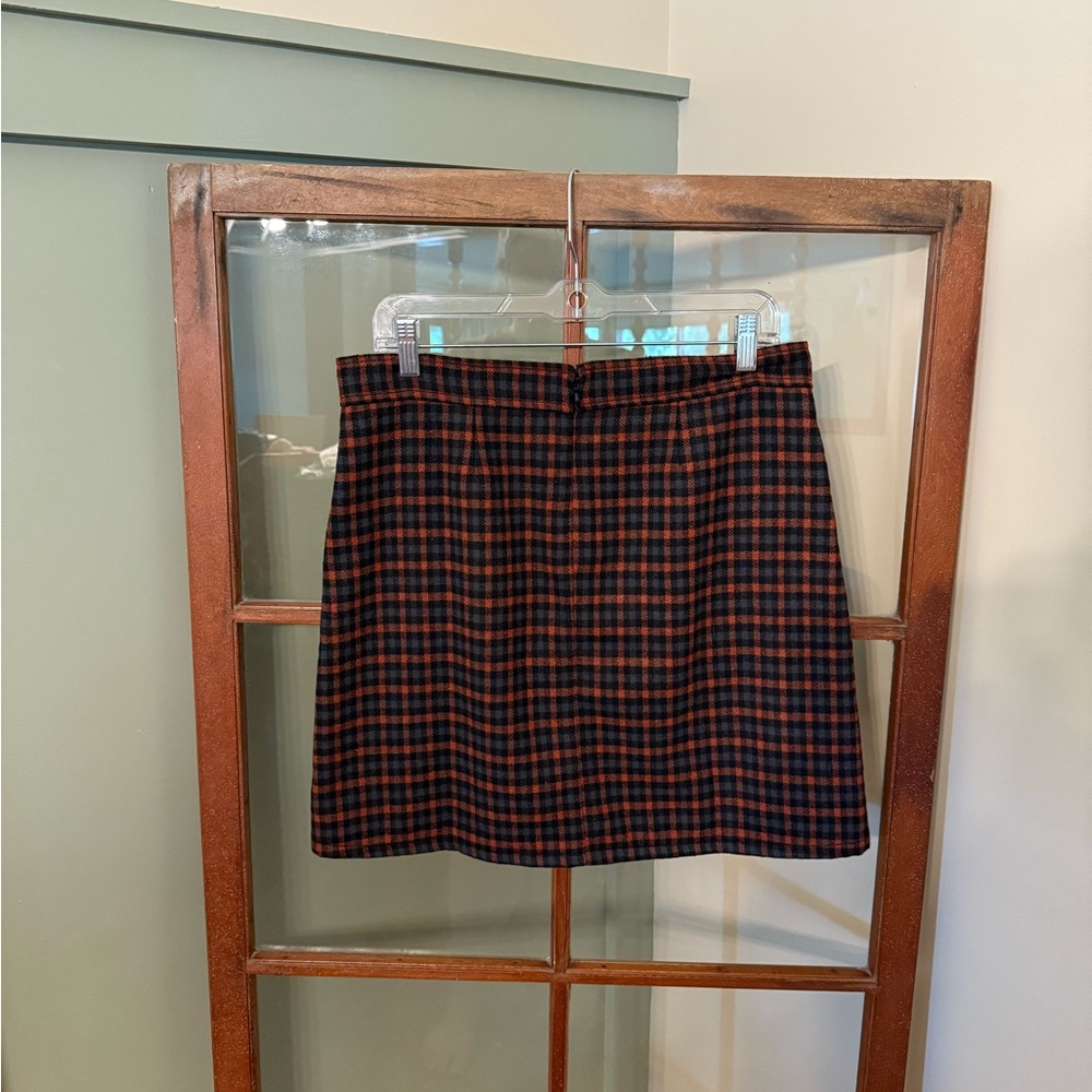 LOFT Women’s Orange and Black Wool Blend Plaid Lined Mini Skirt Size 6 - Picture 2 of 4